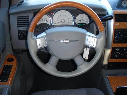 Chrysler Aspen 2008 photo 1