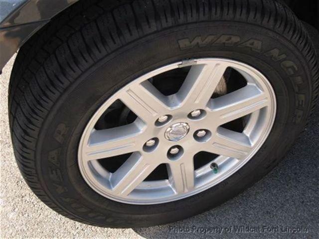 Chrysler Aspen 2008 photo 2