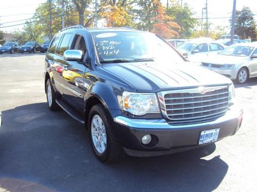 Chrysler Aspen 2008 photo 2