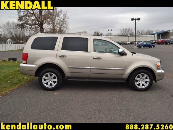 Chrysler Aspen 2008 photo 3