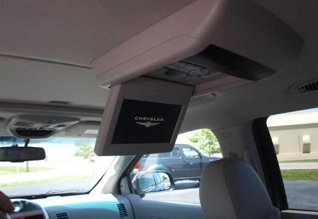 Chrysler Aspen 2008 photo 1