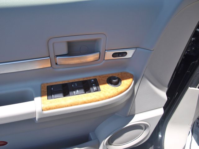 Chrysler Aspen 2008 photo 21