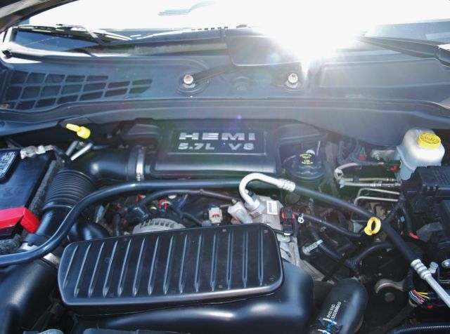 Chrysler Aspen 2008 photo 6