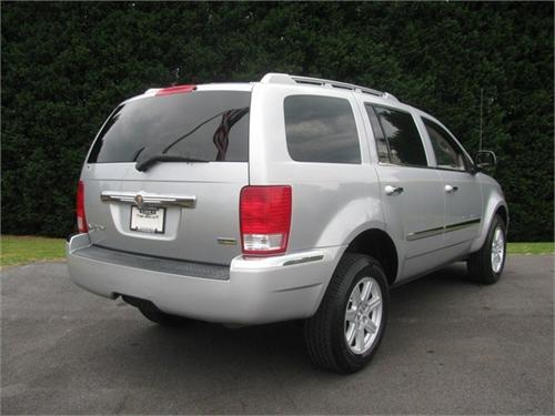 Chrysler Aspen 2008 photo 1