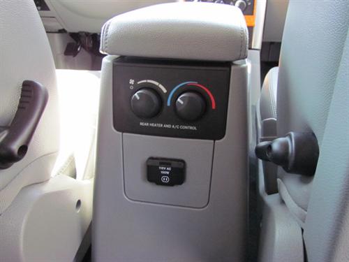 Chrysler Aspen 2008 photo 1