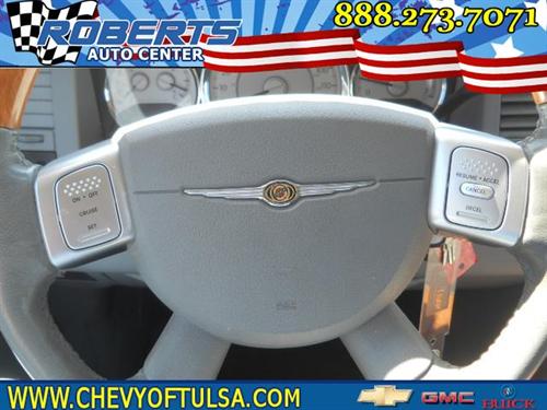 Chrysler Aspen 2008 photo 2