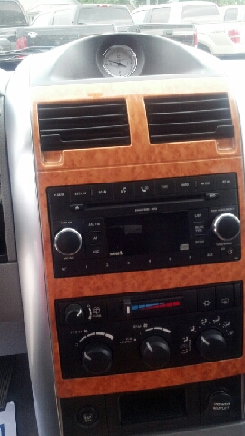 Chrysler Aspen 2008 photo 4