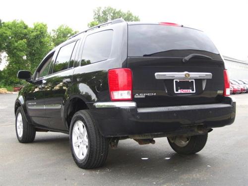 Chrysler Aspen 2008 photo 4