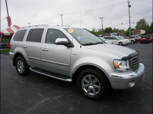 Chrysler Aspen 2008 photo 3