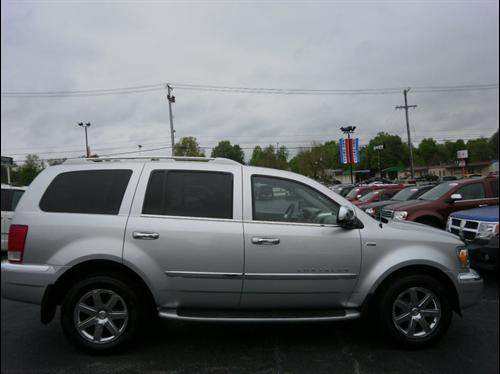 Chrysler Aspen 2008 photo 5