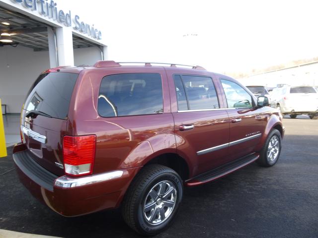 Chrysler Aspen 2008 photo 1