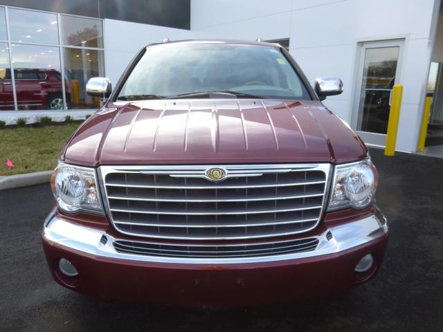 Chrysler Aspen 2008 photo 5