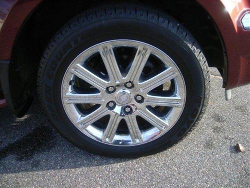 Chrysler Aspen 2008 photo 1