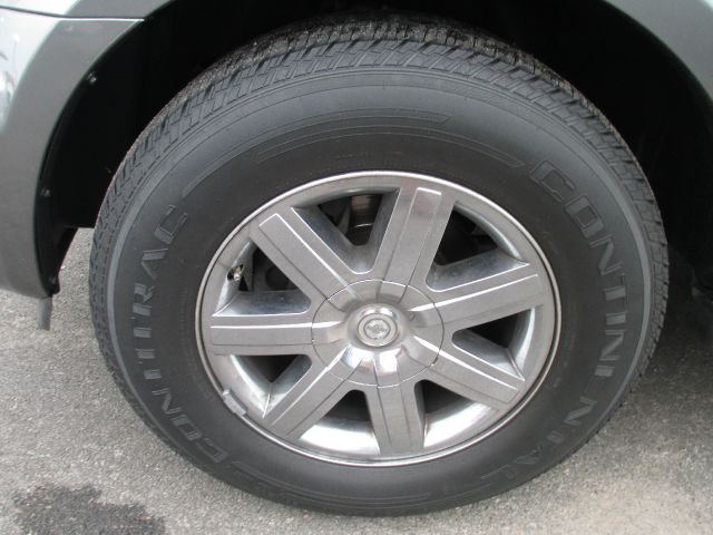 Chrysler Aspen 2008 photo 22