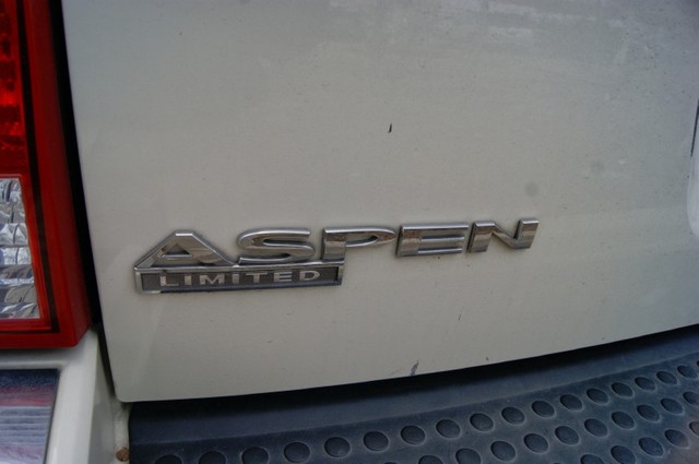 Chrysler Aspen 2008 photo 4