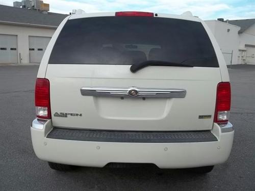 Chrysler Aspen 2008 photo 3