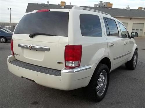 Chrysler Aspen 2008 photo 4