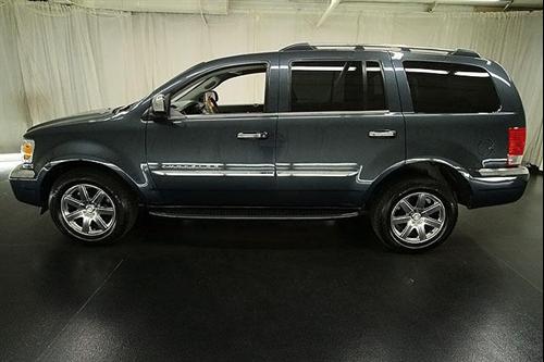 Chrysler Aspen 2008 photo 4