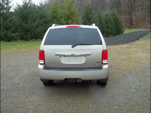 Chrysler Aspen 2008 photo 5