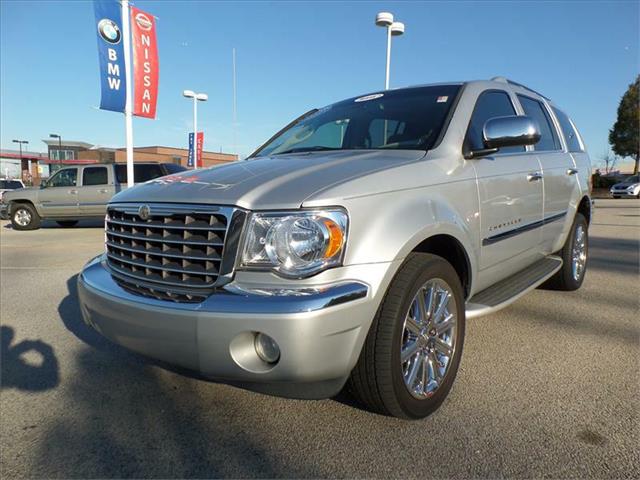 Chrysler Aspen 2008 photo 1