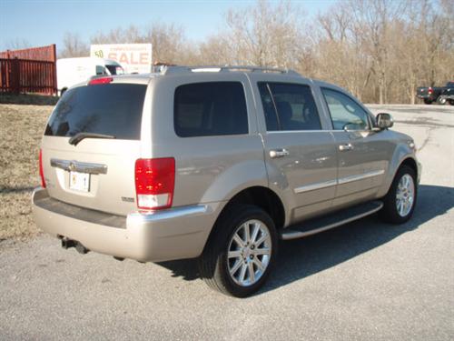 Chrysler Aspen 2008 photo 3
