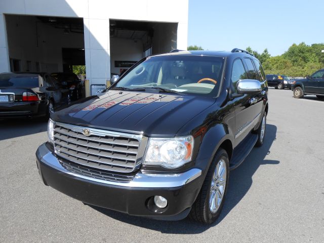 Chrysler Aspen 2008 photo 4