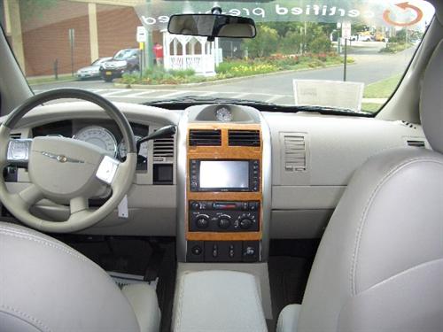 Chrysler Aspen 2008 photo 1