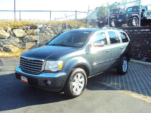 Chrysler Aspen SLT 25 Other