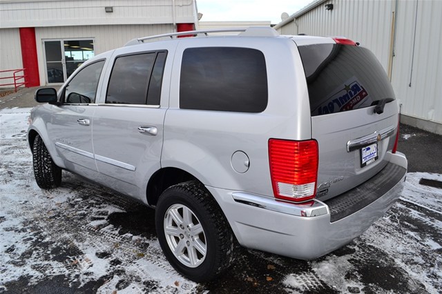 Chrysler Aspen 2008 photo 1