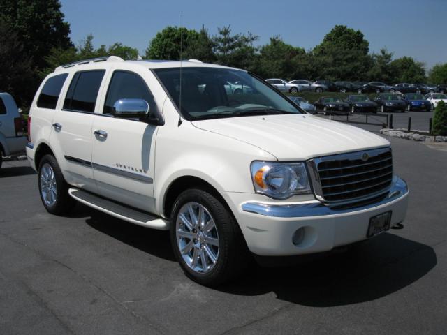 Chrysler Aspen 2008 photo 1