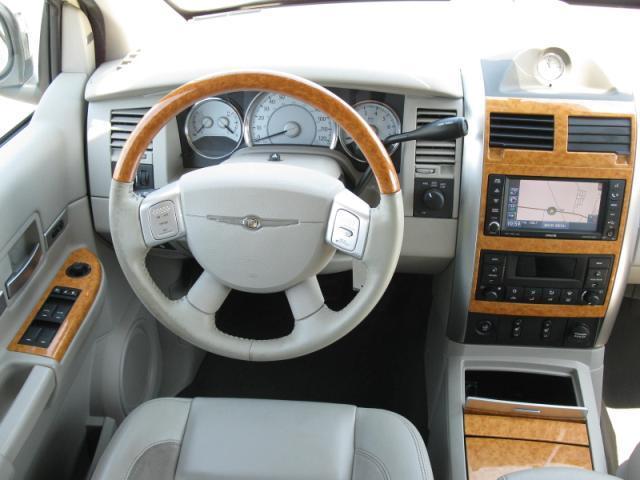 Chrysler Aspen 2008 photo 5