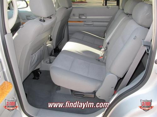 Chrysler Aspen 2008 photo 3