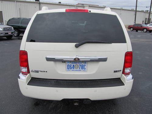 Chrysler Aspen 2008 photo 4