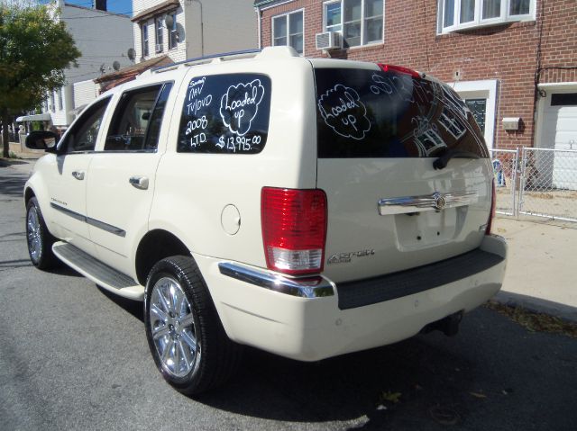 Chrysler Aspen 2008 photo 1