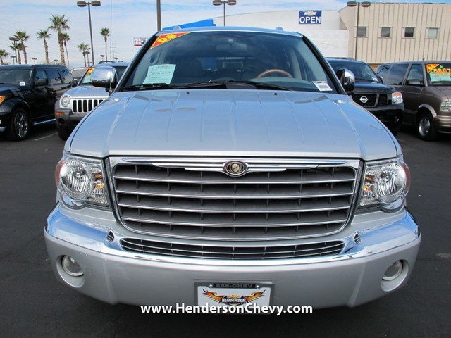 Chrysler Aspen 2008 photo 1