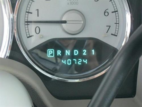 Chrysler Aspen 2008 photo 3