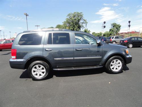 Chrysler Aspen 2008 photo 1