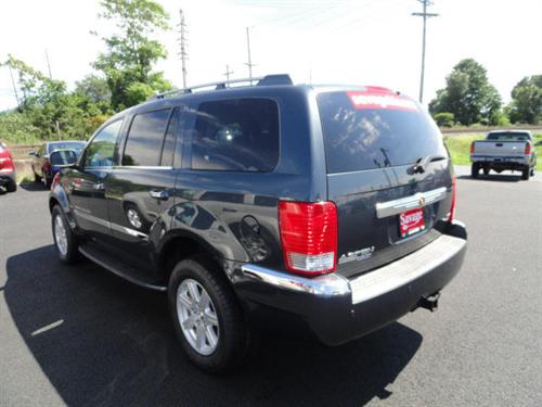 Chrysler Aspen 2008 photo 2