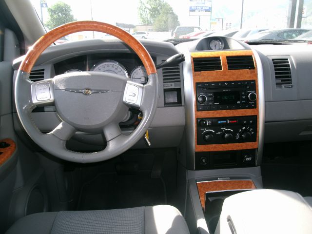 Chrysler Aspen 2008 photo 6