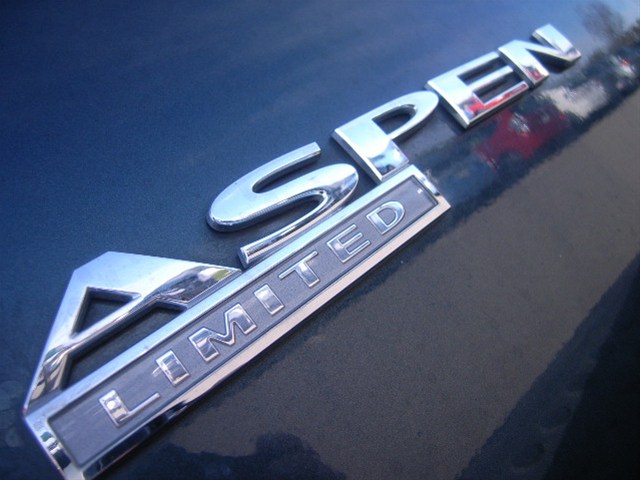 Chrysler Aspen 2008 photo 3