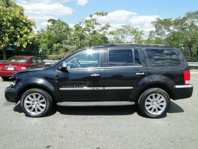 Chrysler Aspen 2008 photo 1