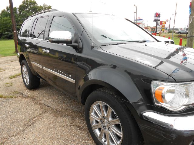 Chrysler Aspen I Limited SUV