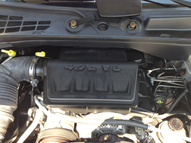 Chrysler Aspen 2009 photo 6