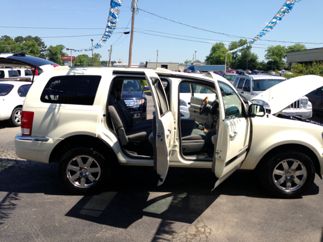 Chrysler Aspen 2009 photo 9