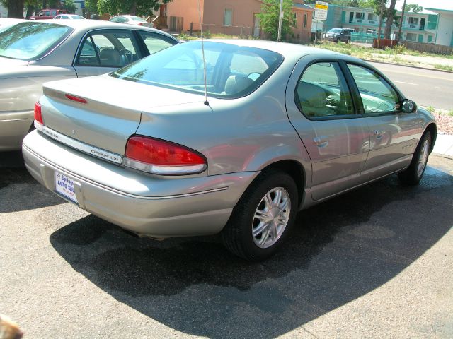Chrysler Cirrus 1995 photo 4