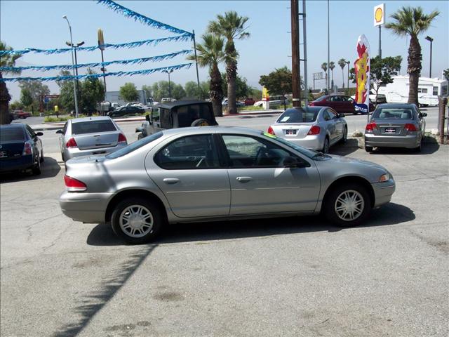Chrysler Cirrus 1995 photo 3