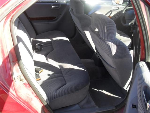 Chrysler Cirrus 1995 photo 1