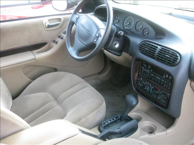 Chrysler Cirrus Elk Conversion Van Sedan