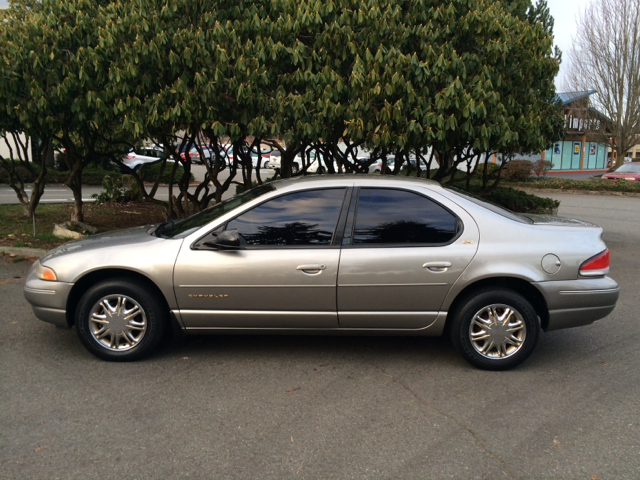 Chrysler Cirrus 1998 photo 2
