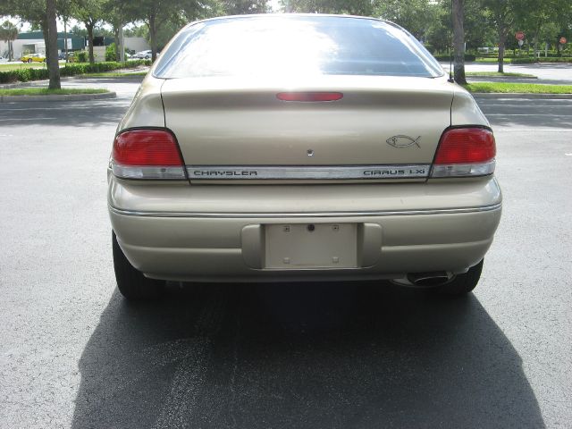 Chrysler Cirrus 1998 photo 9